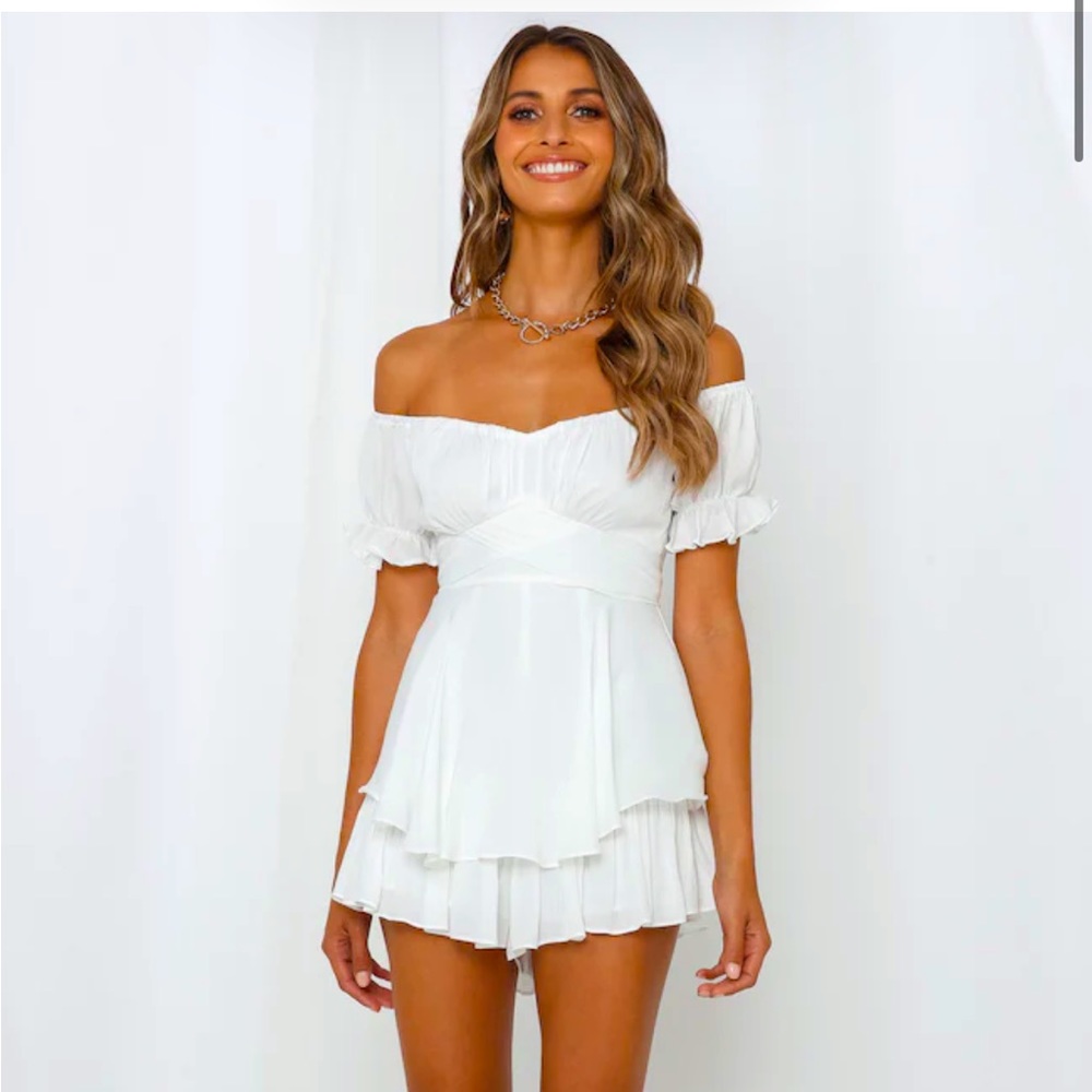 Hello Molly Proper Credit Romper White, Sz 8